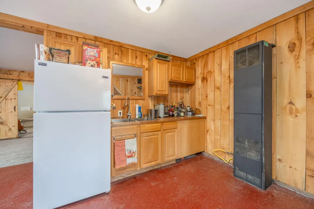 12260 183rd Avenue Big Rapids Charter Township MI 49307
