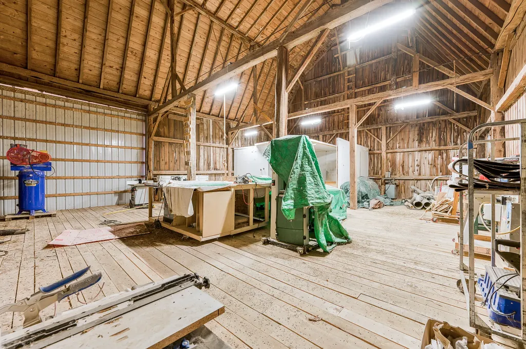 11406 E 8th Street Pinora Township MI 49677