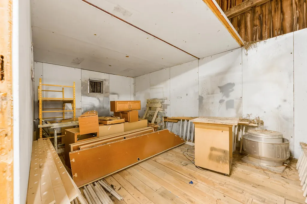 11406 E 8th Street Pinora Township MI 49677