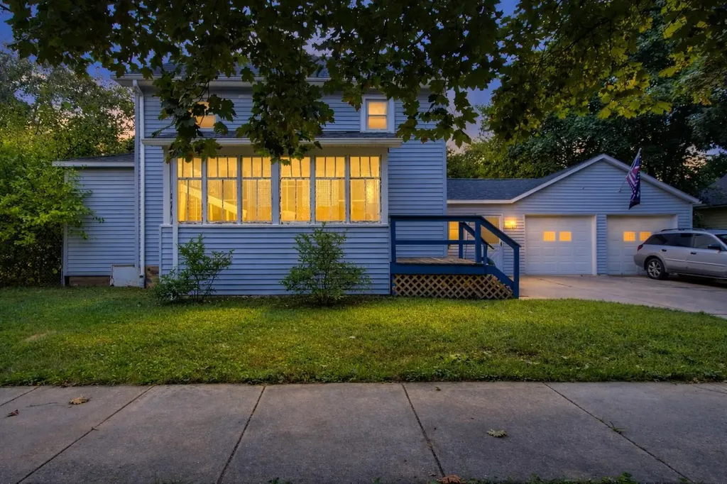 617 S Lansing Street Mt. Pleasant City MI 48858