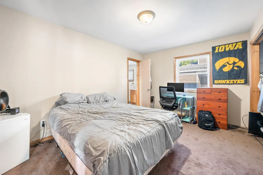 203 N 3rd Avenue Big Rapids City MI 49307