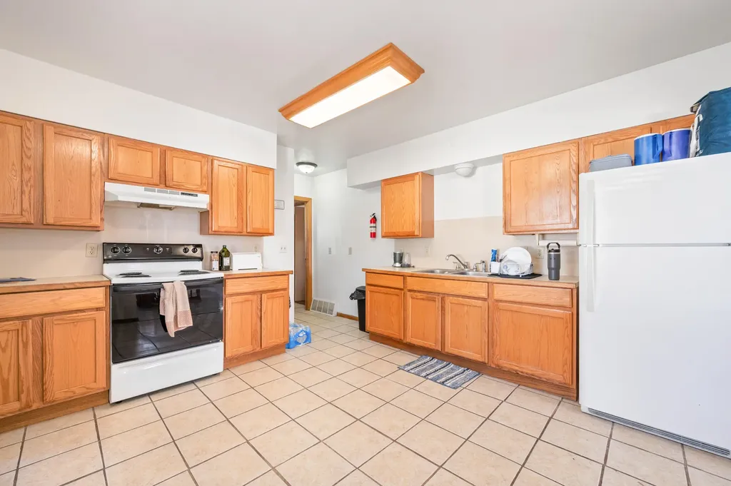 203 N 3rd Avenue Big Rapids City MI 49307