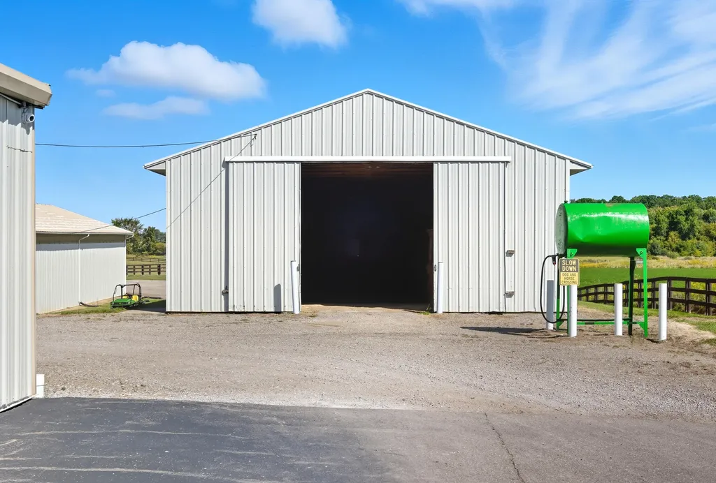 9111 E Bristol Road Davison Township MI 48423