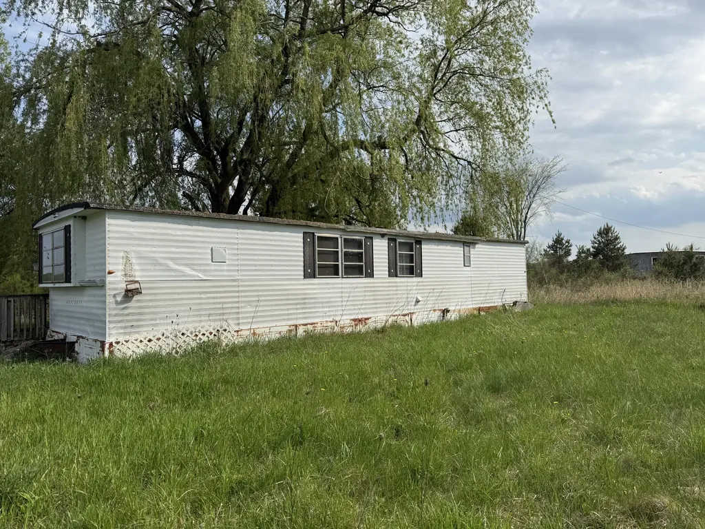 7957 30th Avenue Sylvan Township MI 49631