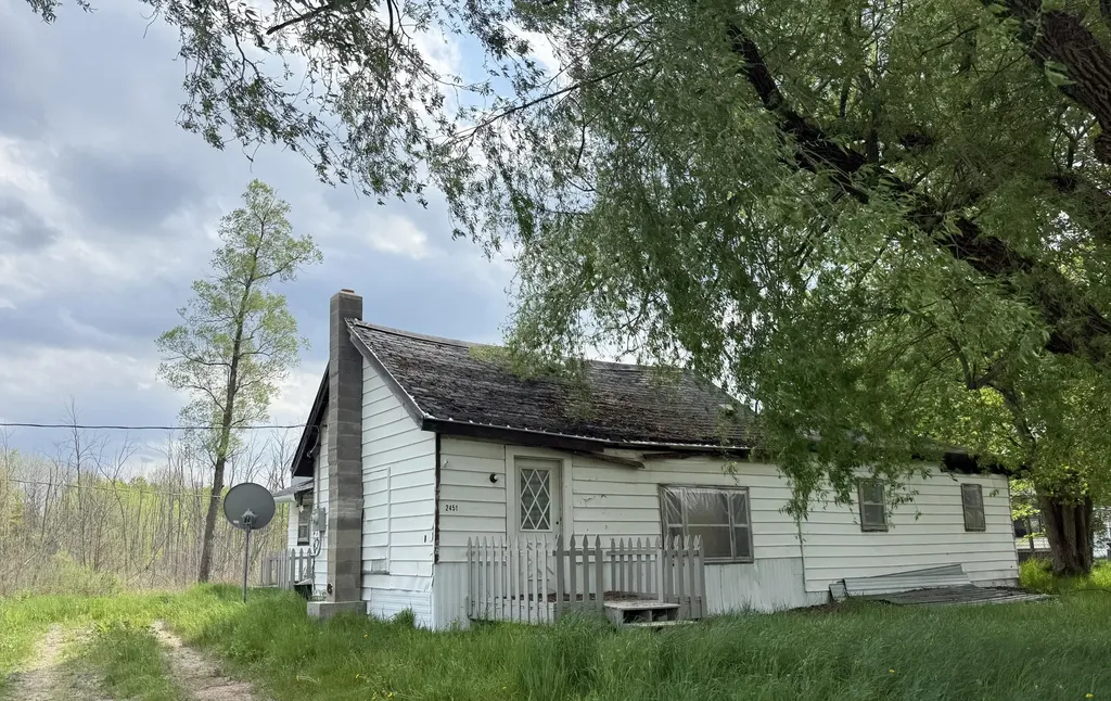 2451 Us Highway 10 Orient Township MI 49679