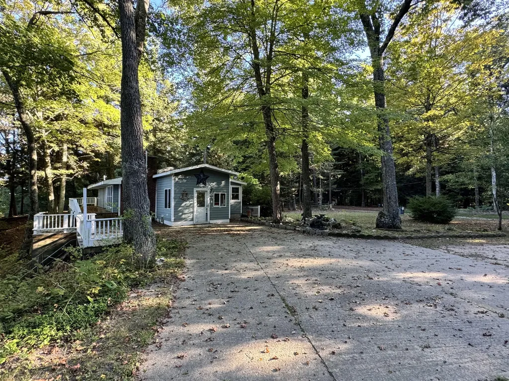 4468 Teal Lane Big Prairie Township MI 49337
