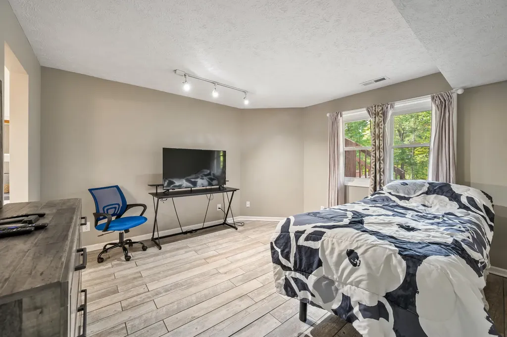13421 Woodland Court Big Rapids Charter Township MI 49307