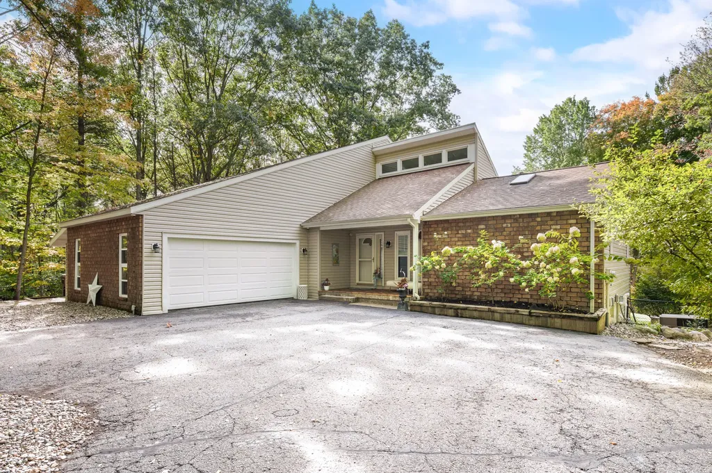 13421 Woodland Court Big Rapids Charter Township MI 49307