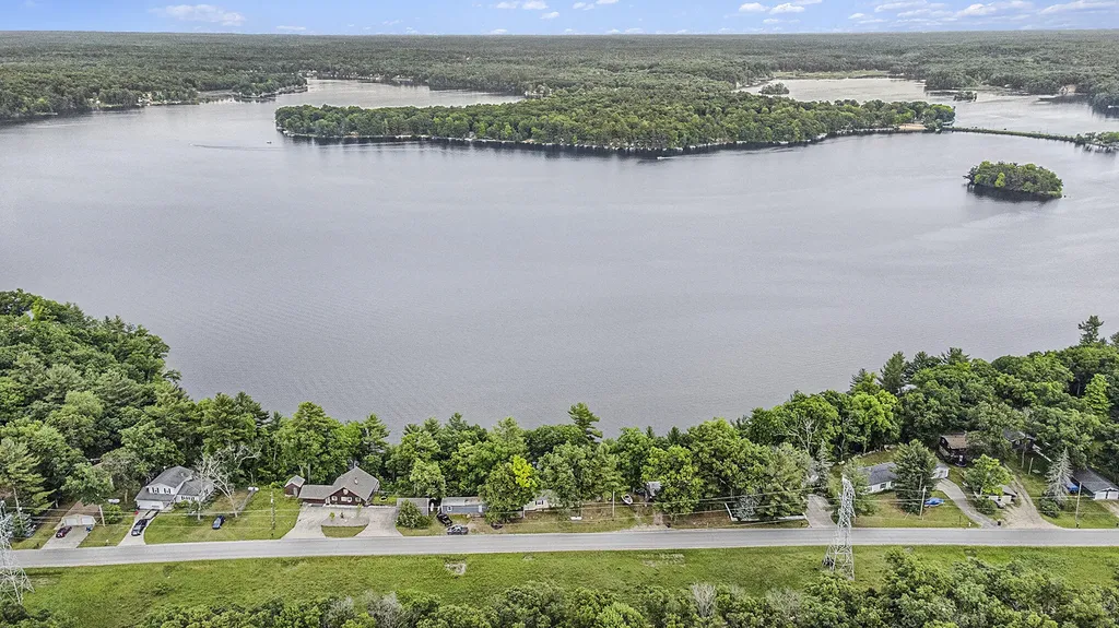 5710 Pear Avenue Croton Township MI 49337