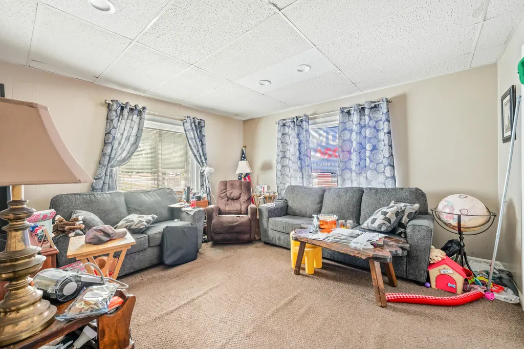 117 S Warren Avenue Big Rapids City MI 49307