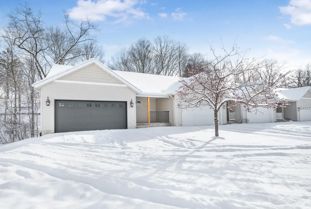734 Unit 734 Tioga Park Big Rapids City MI 49307