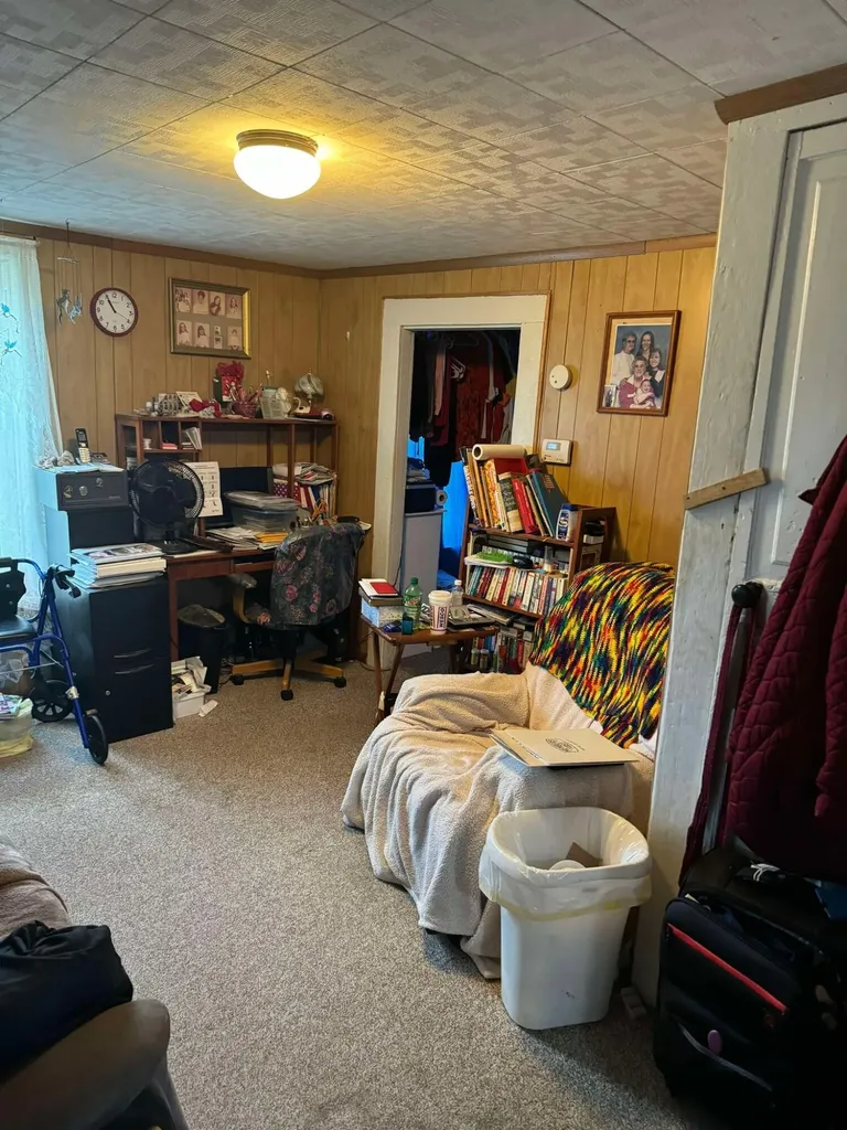 524 S Cherry Street Evart City MI 49631