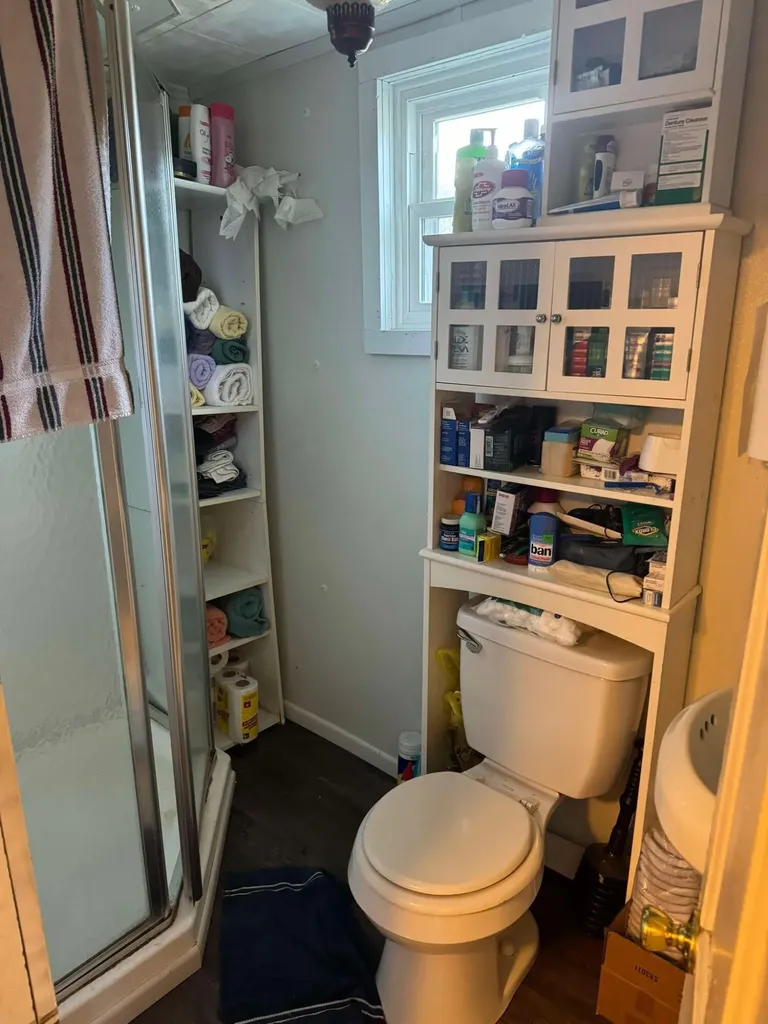 524 S Cherry Street Evart City MI 49631