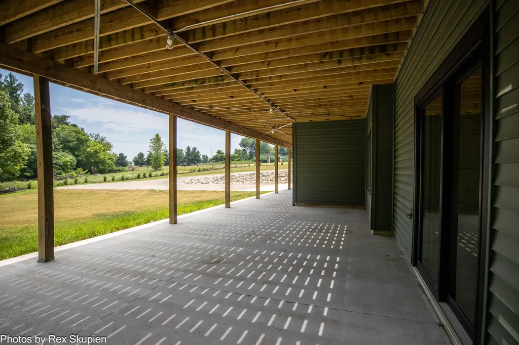 17090 Kenowa Avenue Tyrone Township MI 49330