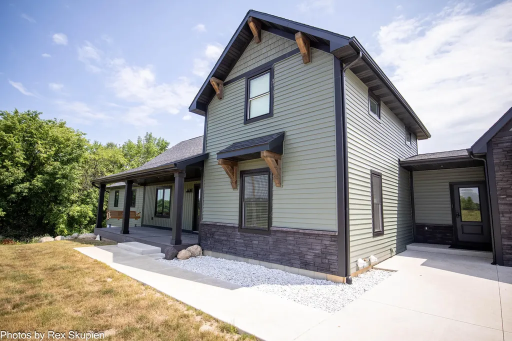 17090 Kenowa Avenue Tyrone Township MI 49330