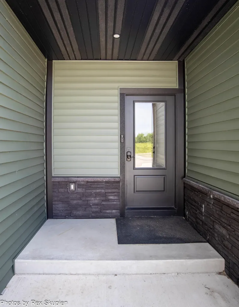 17090 Kenowa Avenue Tyrone Township MI 49330