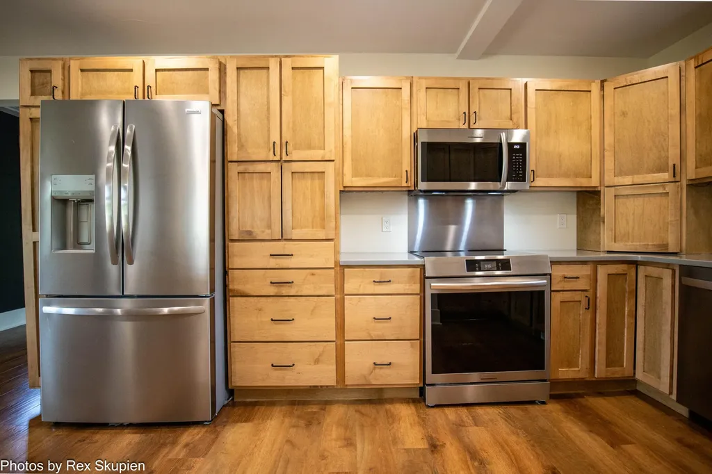 17090 Kenowa Avenue Tyrone Township MI 49330