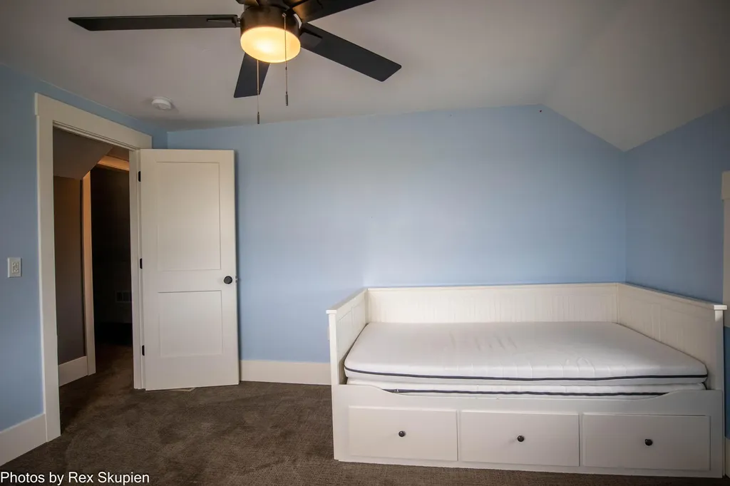 17090 Kenowa Avenue Tyrone Township MI 49330