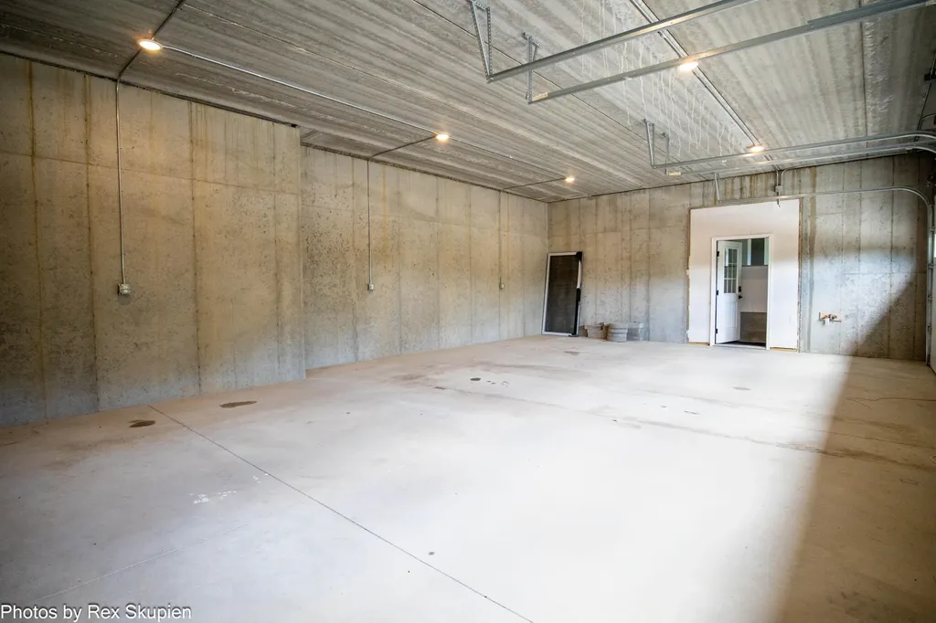 17090 Kenowa Avenue Tyrone Township MI 49330