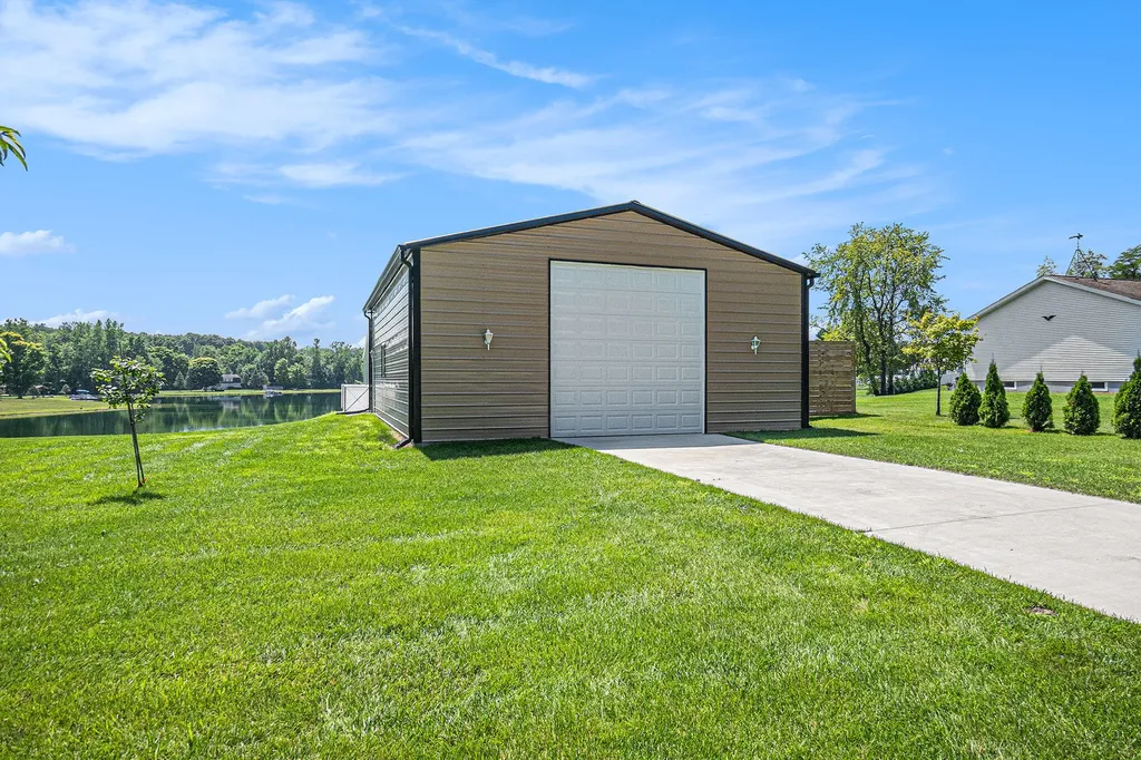 8683 E Hawley Road Newfield Township MI 49421