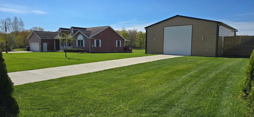 8683 E Hawley Road Newfield Township MI 49421