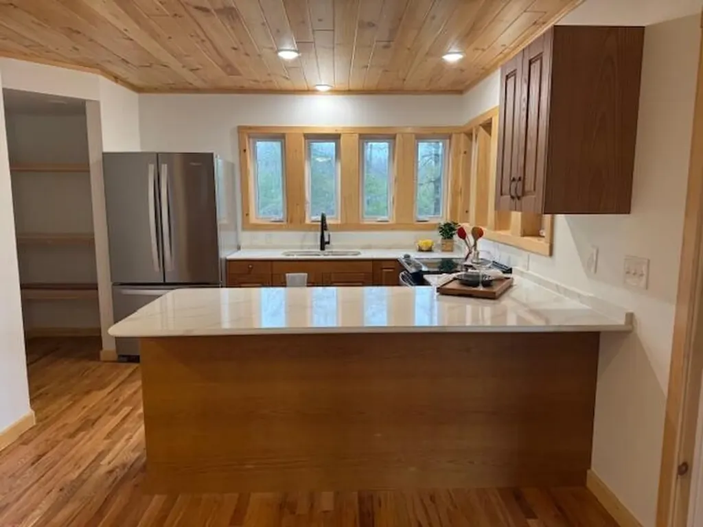 2083 S Lynx Track Trail Cherry Valley Township MI 49304