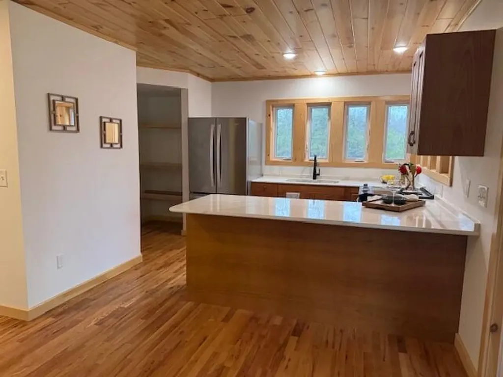2083 S Lynx Track Trail Cherry Valley Township MI 49304