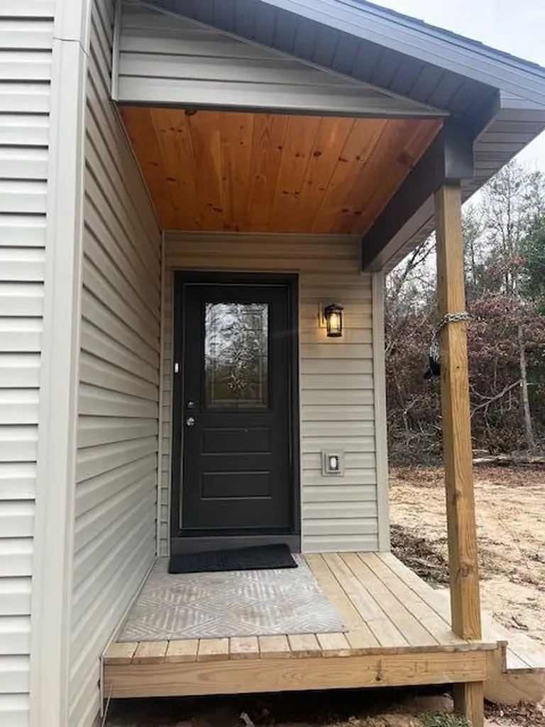 2083 S Lynx Track Trail Cherry Valley Township MI 49304