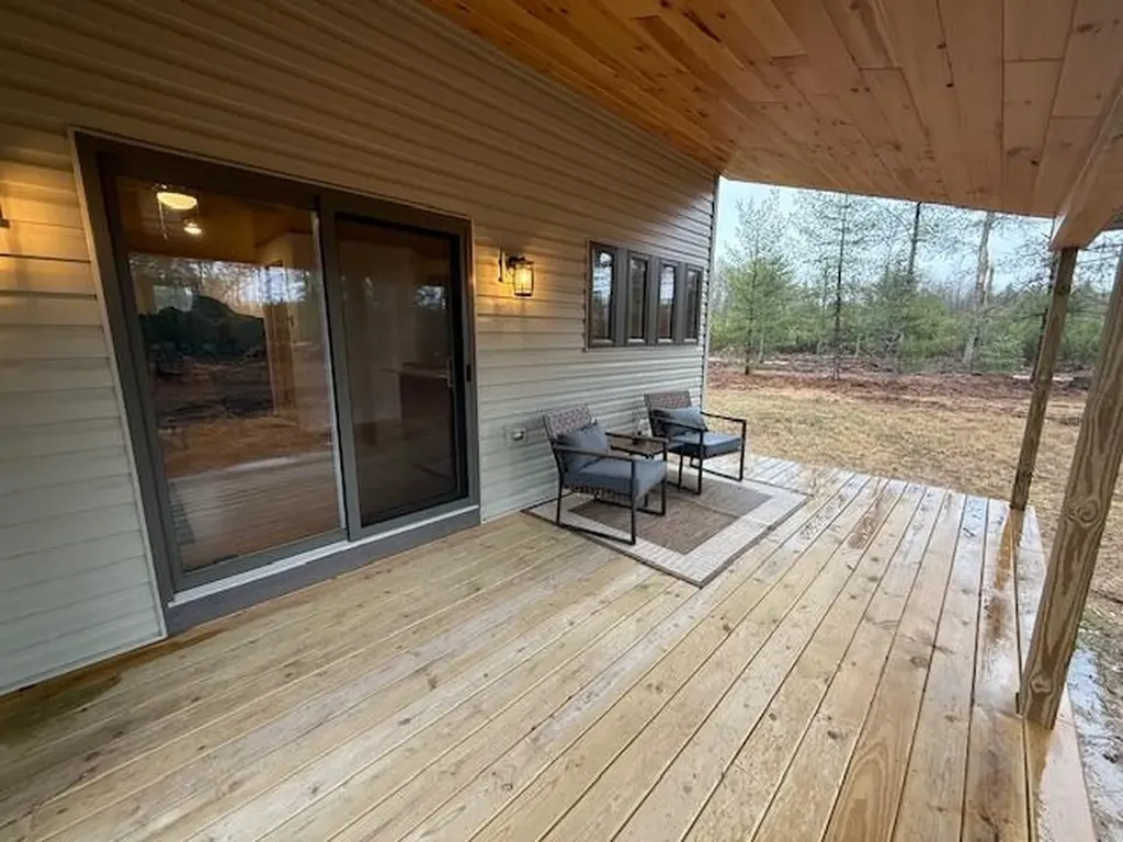 2083 S Lynx Track Trail Cherry Valley Township MI 49304