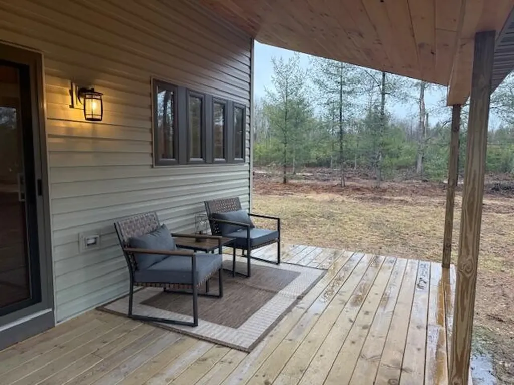 2083 S Lynx Track Trail Cherry Valley Township MI 49304