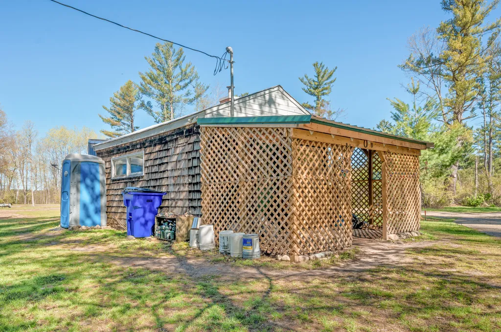 8558 Monterey Drive Sylvan Township MI 49631
