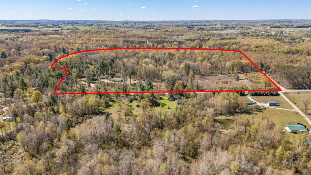 8558 Monterey Drive Sylvan Township MI 49631