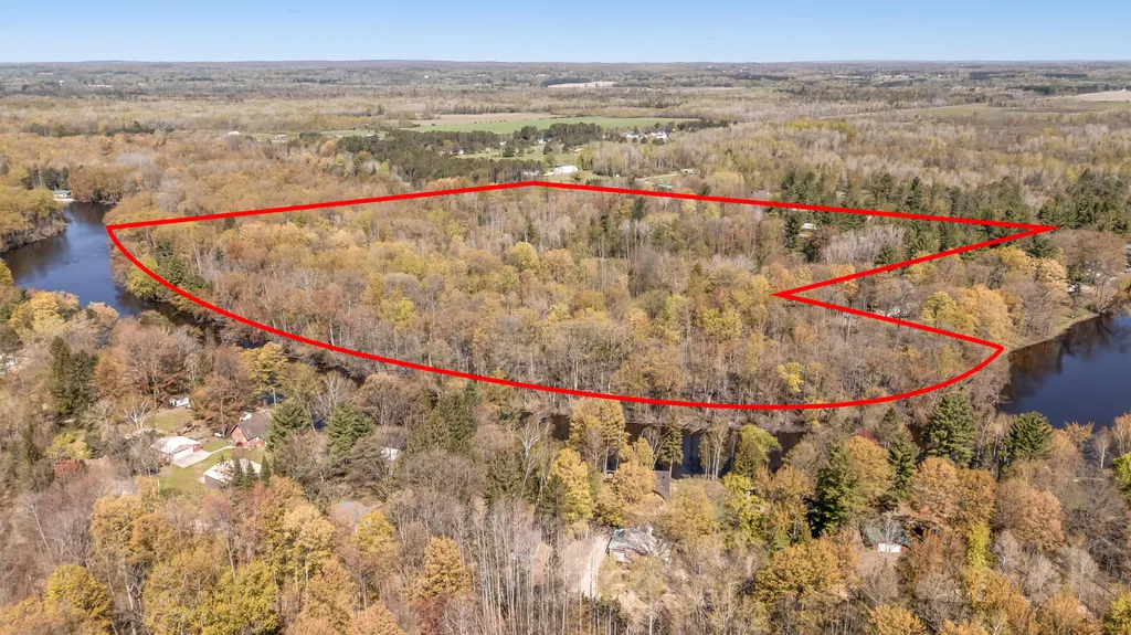 8558 Monterey Drive Sylvan Township MI 49631
