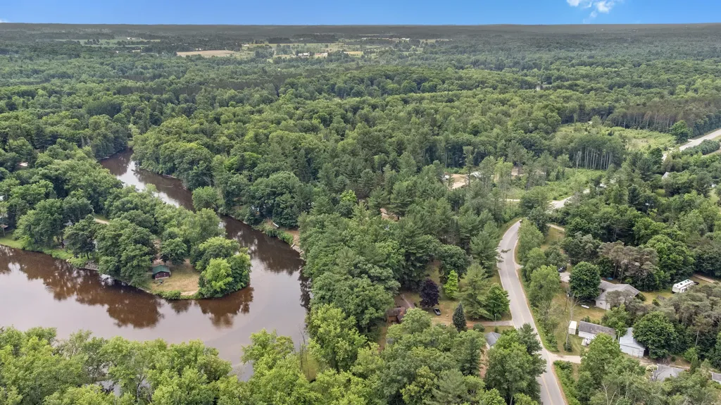 8558 Monterey Drive Sylvan Township MI 49631