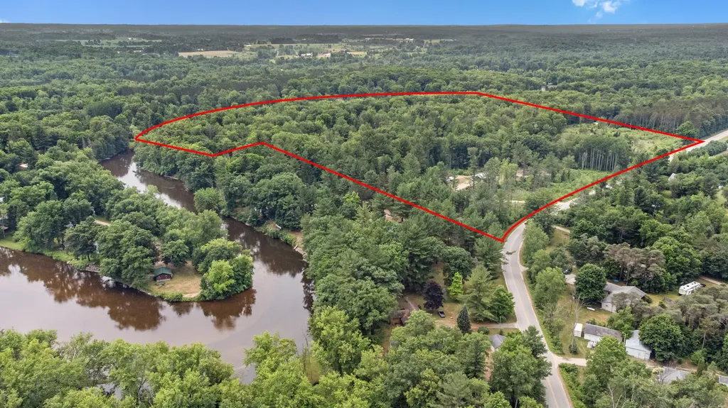 8558 Monterey Drive Sylvan Township MI 49631