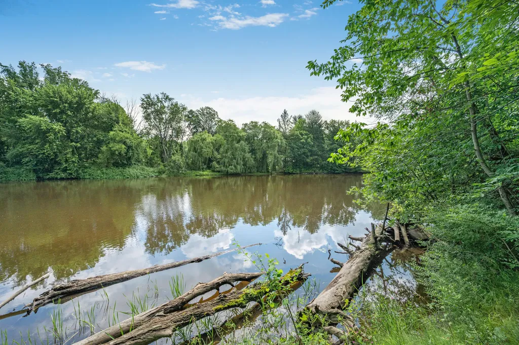 8558 Monterey Drive Sylvan Township MI 49631