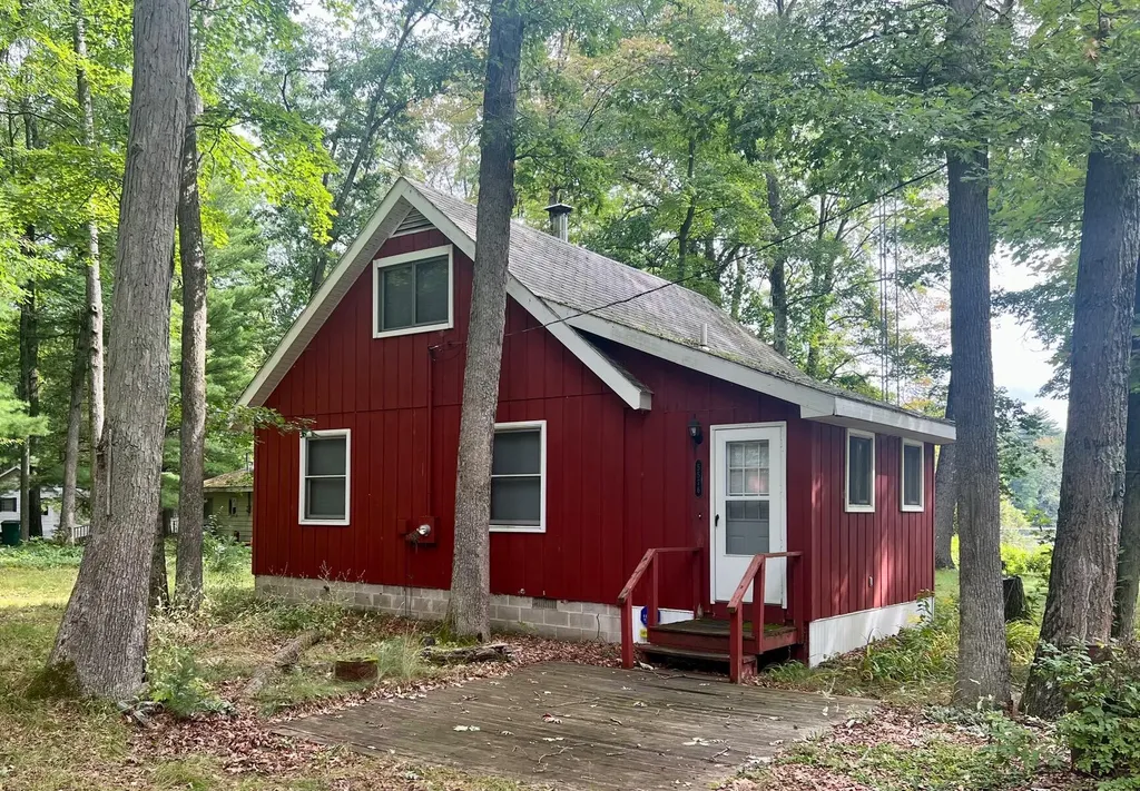 5576 S Whalen Lake Road Unknown City MI 49304