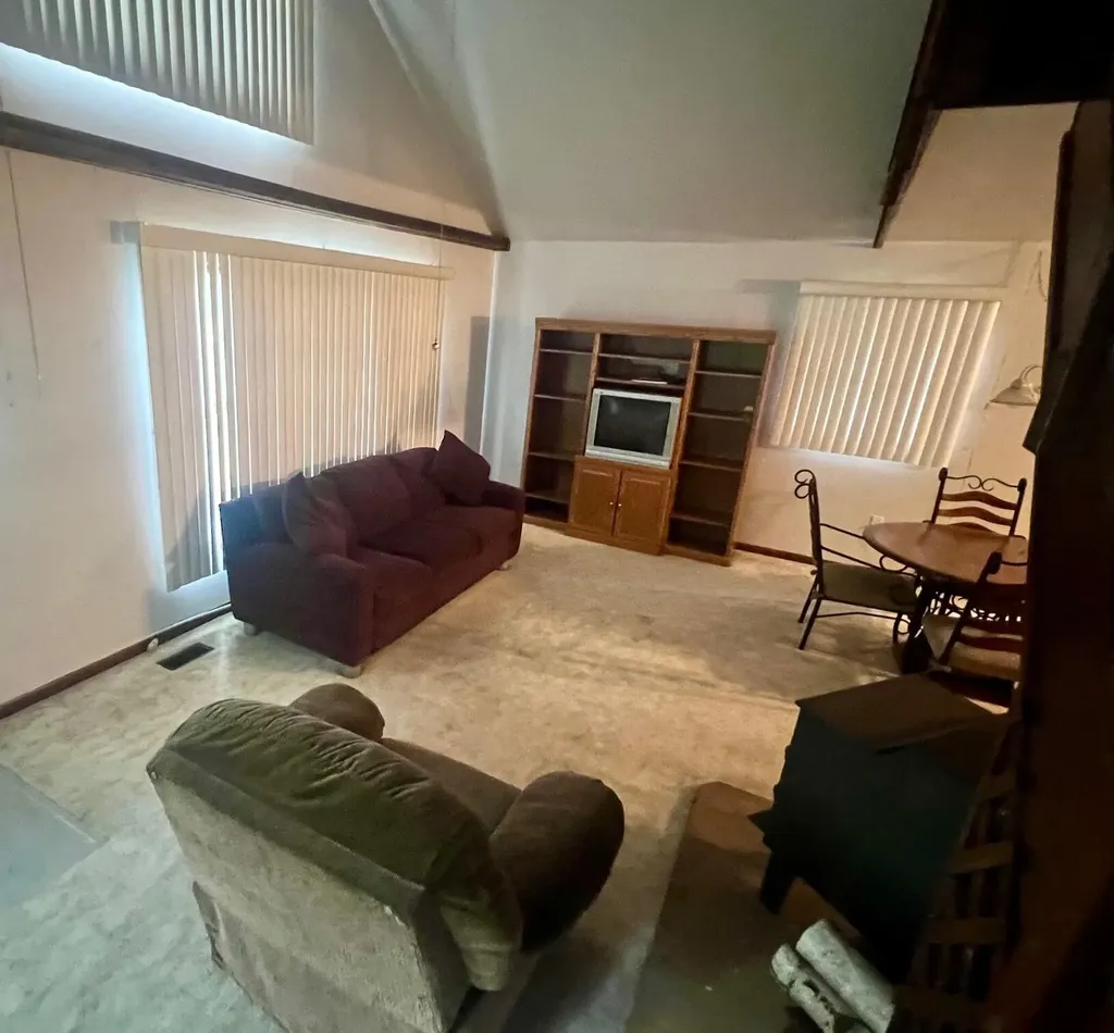 5576 S Whalen Lake Road Unknown City MI 49304