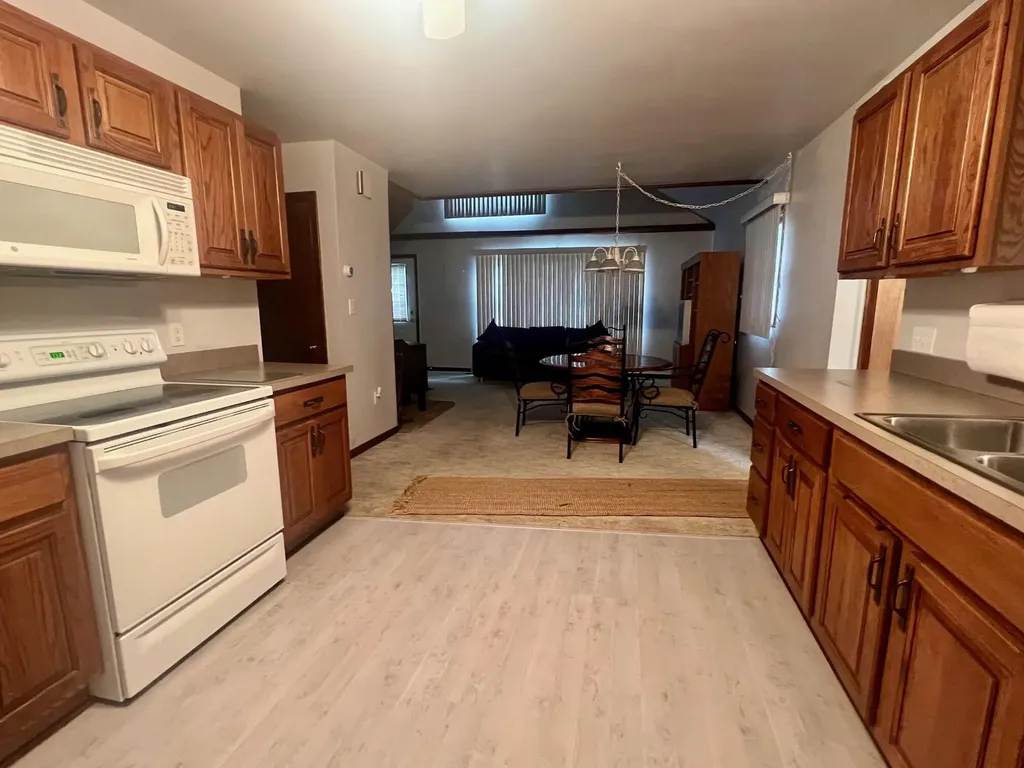 5576 S Whalen Lake Road Unknown City MI 49304