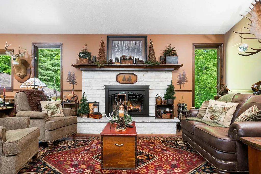 6634 Newcosta Avenue Mecosta Township MI 49346