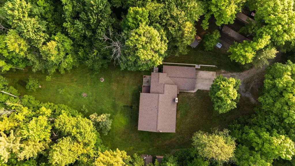 6634 Newcosta Avenue Mecosta Township MI 49346