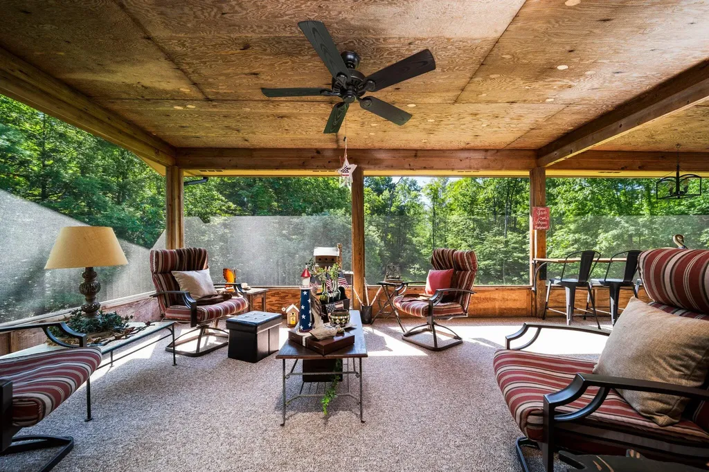 6634 Newcosta Avenue Mecosta Township MI 49346