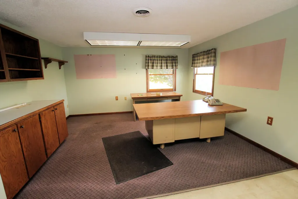 8121 E M 20 Newfield Township MI 49421