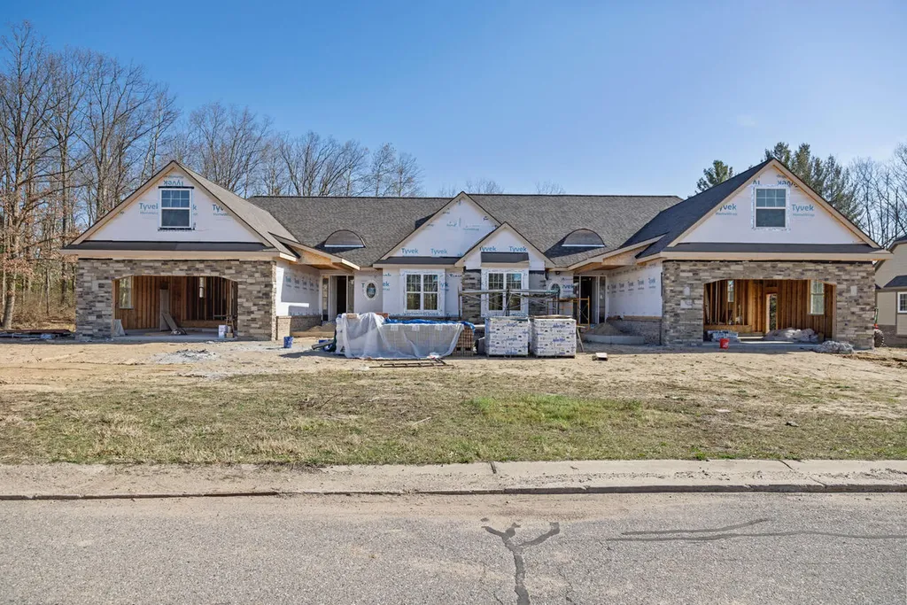 12258 Tullymore Drive Austin Township MI 49346