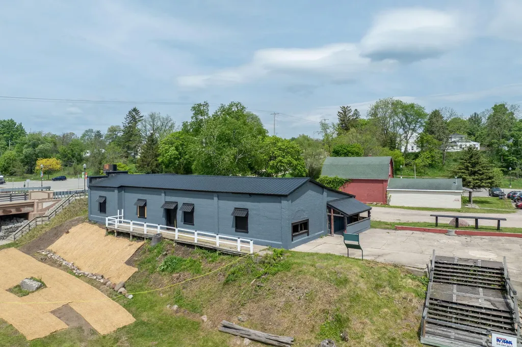 226 Baldwin Street Big Rapids City MI 49307