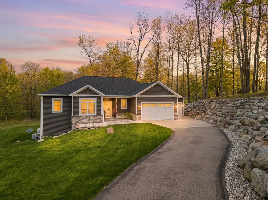 9654 Aberdeen Court Morton Township MI 49346