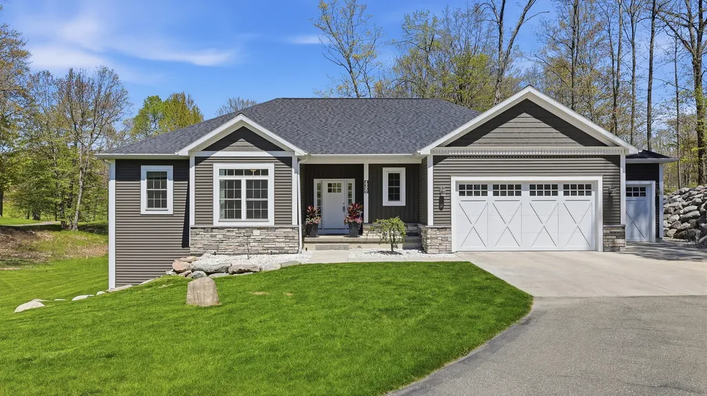 9654 Aberdeen Court Morton Township MI 49346
