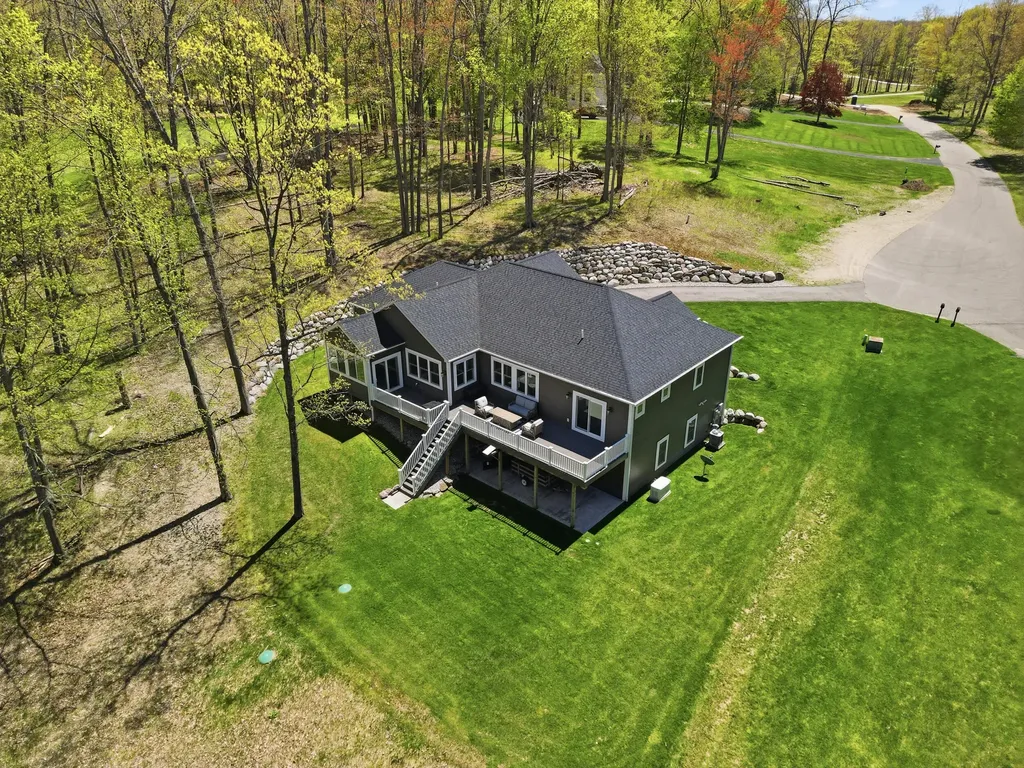 9654 Aberdeen Court Morton Township MI 49346