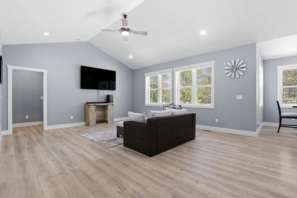 9654 Aberdeen Court Morton Township MI 49346