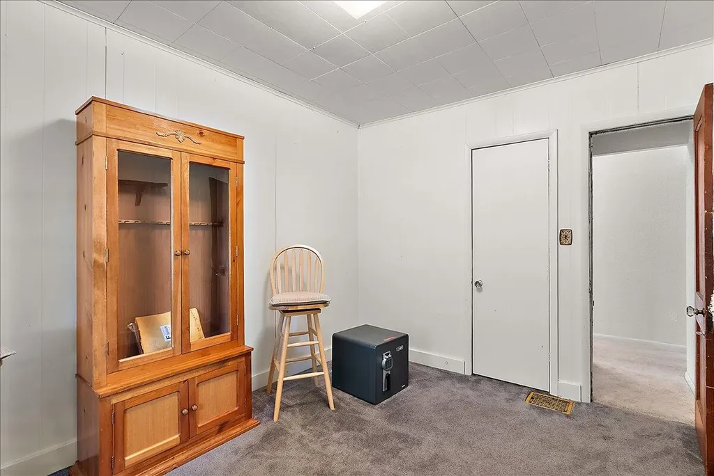 11781 8th Avenue NW Tallmadge Charter Township MI 49534